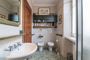 Domus Aurea & Colosseo Sweet Flat 