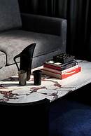 Midnight Hotel, Autograph Collection