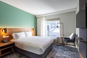 Holiday Inn Express And Suites Queenstown by IHG