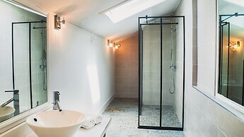 Manoir le Roure