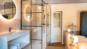 Manoir le Roure