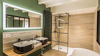 Manoir le Roure