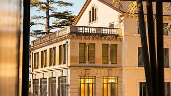 Manoir le Roure