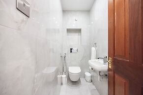 Carlton Court - Mayfair