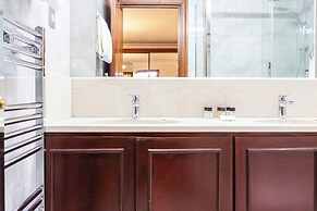 Carlton Court - Mayfair