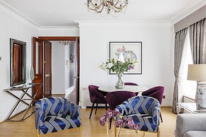 Carlton Court - Mayfair