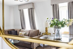 Carlton Court - Mayfair