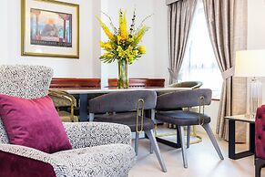 Carlton Court - Mayfair