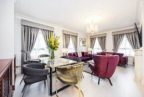 Carlton Court - Mayfair