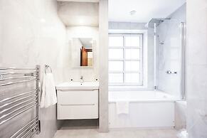 Carlton Court - Mayfair