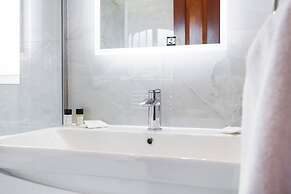 Carlton Court - Mayfair