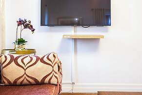 Carlton Court - Mayfair