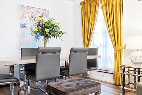 Carlton Court - Mayfair