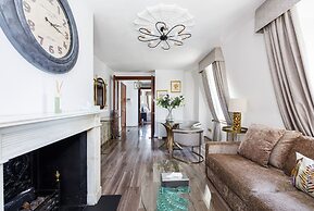 Carlton Court - Mayfair