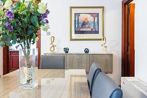 Carlton Court - Mayfair