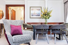 Carlton Court - Mayfair