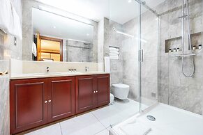 Carlton Court - Mayfair