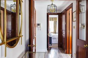 Carlton Court - Mayfair