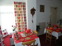 El Tabora Guest House