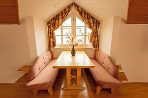 Holiday Apartments by Das Grüne Hotel zur Post