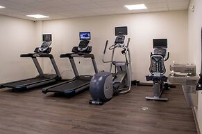 Holiday Inn Express & Suites Yorkville by IHG