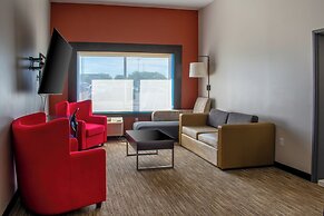 Holiday Inn Express & Suites Yorkville by IHG
