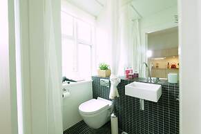 Central Canal Apartments 1