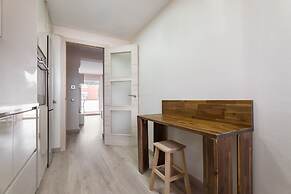 Pineda Be My Guest Castelldefels