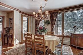 Gorgeous Corner 3br- Ski In/out Access And 3 Decks! 3 Bedroom Condo by