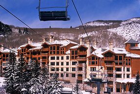 Gorgeous 2 Bd With Lift View In Beaver Creek 2 Bedroom Condo by Redawn