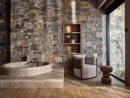 Acro Wellness Suites - Adults Only