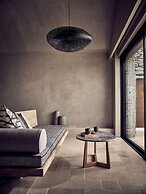 Acro Wellness Suites - Adults Only