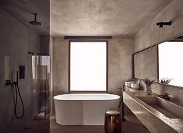 Acro Wellness Suites - Adults Only