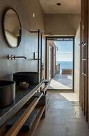 Acro Wellness Suites - Adults Only