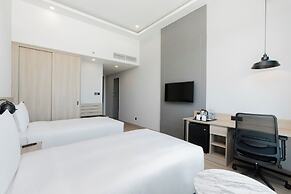 Holiday Inn & Suites Siracha Laemchabang by IHG