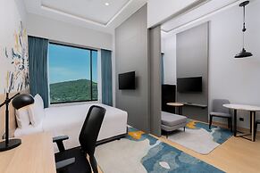 Holiday Inn & Suites Siracha Laemchabang by IHG