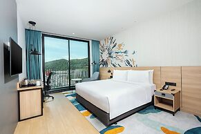 Holiday Inn & Suites Siracha Laemchabang by IHG