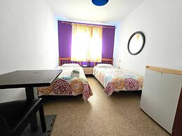 Low Cost Room Las Llaves 3