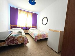 Low Cost Room Las Llaves 3