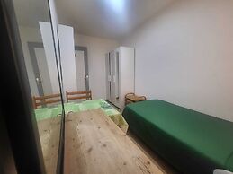 Low Cost Room Las Llaves 3