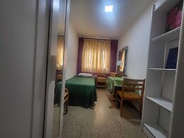 Low Cost Room Las Llaves 3