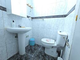 Low Cost Room Las Llaves 3