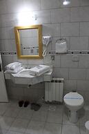 Motel Avenida - Adult Only