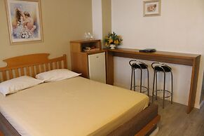 Motel Avenida - Adult Only