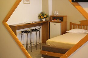 Motel Avenida - Adult Only