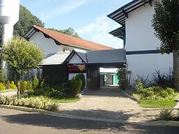 Motel Avenida - Adult Only
