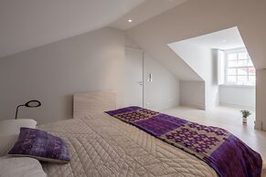 Chiado Apartments by LINC