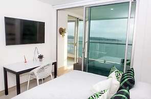 1 Bedroom Ocean View Apartment