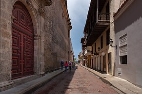 Exclusive Apartment Walled City