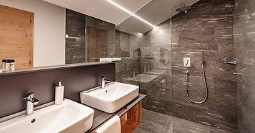 Oberhauser Hütte Passion for Nature